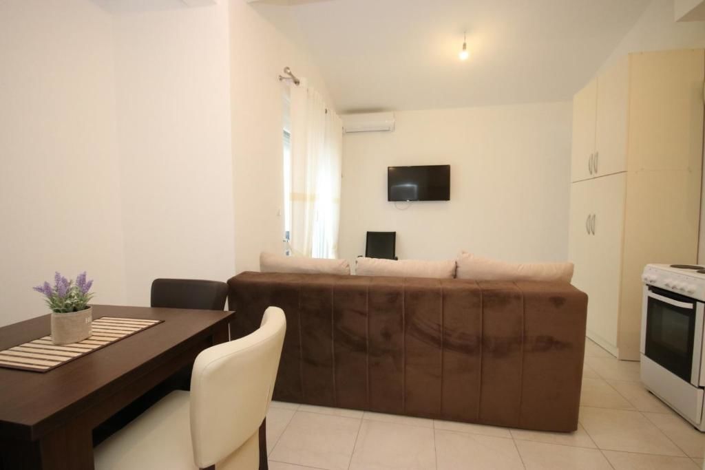 Апартаменты Relax Apartmani Сутоморе-51