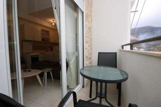 Апартаменты Relax Apartmani Сутоморе Апартаменты с балконом-2