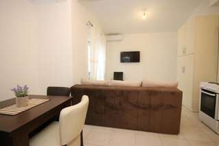 Апартаменты Relax Apartmani Сутоморе Апартаменты с 1 спальней-23