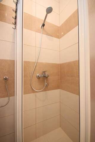 Апартаменты Relax Apartmani Сутоморе Апартаменты с балконом-5
