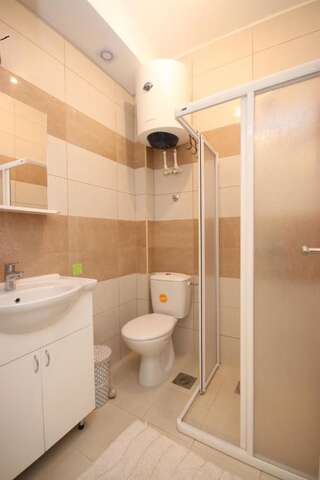 Апартаменты Relax Apartmani Сутоморе Апартаменты с 1 спальней-3