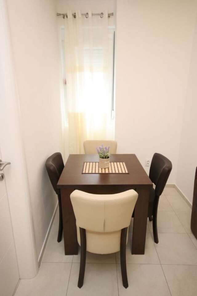Апартаменты Relax Apartmani Сутоморе-17