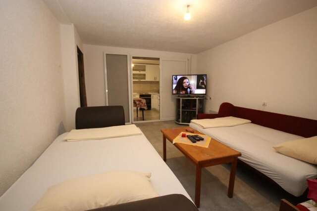 Апартаменты Relax Apartmani Сутоморе-36