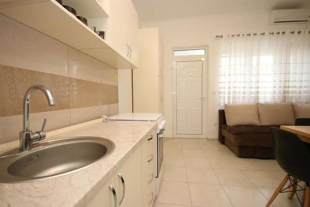 Апартаменты Relax Apartmani Сутоморе-69